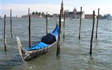 Benátky a ostrovy Murano, Burano, Torcello 2021 - Itálie, Benátky, gondoly a San Giorgio Maggiore