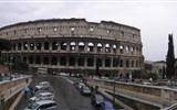 Koloseum -  Itálie - Řím a okolí - Coloseum, postaveno Vespasiánem r.72, Titem zvýšeno o čtvrté poschodí