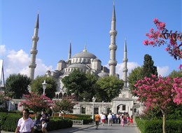 Turecko - Istanbul, Modrá mešita, Sultan Ahmed Camii, stavěna od roku 1609