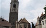 Merano - Itálie - Severní Itálie - Merano, pohled na katedrálu