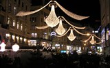 Rakousko - Rakousko - Vídeň - slavnostní nálada adventu vládne v ulicích