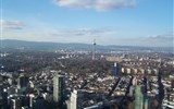Frankfurt nad Mohanem a výstavy Botticelli a Seurat - Německo - Framkfurt n.M. - celkový pohled na město