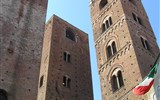 Ligurská riviéra a Cinque Terre s koupáním 2023 - Itálie - Ligurie -  Albenga, středověké věže