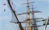 Amsterdam a Brusel, Gogh, Rembrandt a slavnost lodí - Holandsko - Amsterdam, slavnost lodí Sail - italský armádní trojstěžník Amerigo Vespucc -, největší pozornost vždycky přitáhnou plachetnice s horami vzdouvajících se plachet