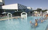Bad Füssing -  Německo - Bad Füssing - venkovní bazény s perličkami, rychlou vodou a masážními proudy