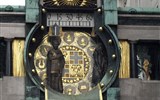 Adventní zájezdy - Rakousko - Rakousko - Vídeň - orloj s postavou  římského císaře Marka Aurelia (I), číselník o průměru 4 metry