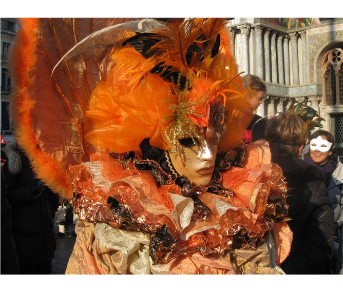 Benátky, karneval a ostrovy - tam bez nočního přejezdu 2023 - Itálie - Benátky - festival plný masek a exotiky