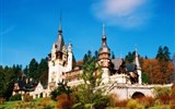 Hory a kláštery Drákulovy Transylvánie 2023 - Rumunsko - Sinaia, horské městečko 