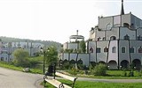 Bad Blumau, Hundertwasserovy lázně - Rakousko - Štýrsko - Bad Blumau, termální lázně navržené Hundertwasserem