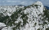 Chorvatsko - Chorvatsko - NP Velebit - vápencové vrcholy svítí bělobou skal