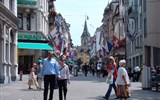 Ostrov Mainau a švýcarská nej - Švýcarsko - Zurich - ulice starého města plné života