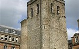 Boulogne - Francie - Boulogne sur Mer - zvonice z 11.století, UNESCO
