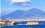 Jižní Itálie - Itálie - Neapolský záliv s Vesuvem v pozadí