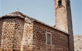 Tajemné jeskyně, víno a wellness Slovinska a Itálie - Sklovinsko - Hrastovlje - kostel Nejsvětější trojice, 12.-14.století, románský