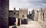 Guimaraes - Portugalsko - Guimaraes - hrad z 10.století