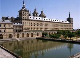 Španělsko - okolí Madridu - El Estorial, palác Filipa II., 1563-84
