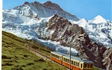 Glacier Express a Matterhorn 2023 - Švýcarsko - vlak pod Jungfrau