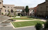 Lazio - Itálie - Viterbo - květinové slavnosti San Pellegrino in Fiore