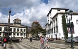 Madeira, Silvestr na ostrově věčného jara 2021 - Portugalsko - Madeira - Funchal, hlavní náměstí Praca do Municipio