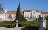 Queluz - Portugalsko - Queluz, rokokový královský palác z let 1747-1792