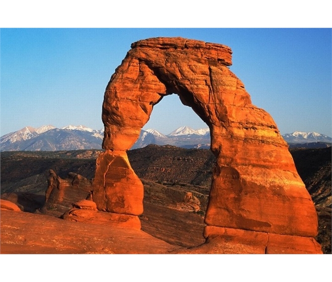 USA - metropole a národní parky Kalifornie, Nevady a Arizony s lehkou turistikou 2022 - USA - Národní park Arches, větrem vypreparované oblouky z rudého pískovce