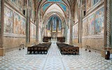 Assisi - Itálie - Assisi - bazilika San Francesco, hlavní loď