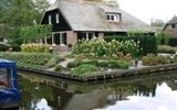 Frísko, země vody a větrných mlýnů - Holandsko - Giethoorn