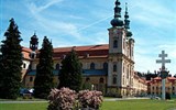 Královská Kroměříž a památky Velké Moravy - Česká republika - Velehrad - bazilika Nanebevzetí P.Marie