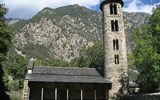 Andorra, srdce Pyrenejí letecky 2022 - Andorra - Andorra la Vella - Santa Coloma, 9.století