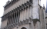 Beaujolais a Burgundsko, kláštery a slavnost vína 2022 - Francie - Beaujolais - Dijon, Notre Dame, 1220-40, gotický, s netypickým průčelím