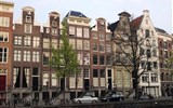 Holandsko, zajímavosti pro turisty - Holandsko - Amsterdam, Keizersgracht, vpravo dům č.403 s hubičkovým štítem