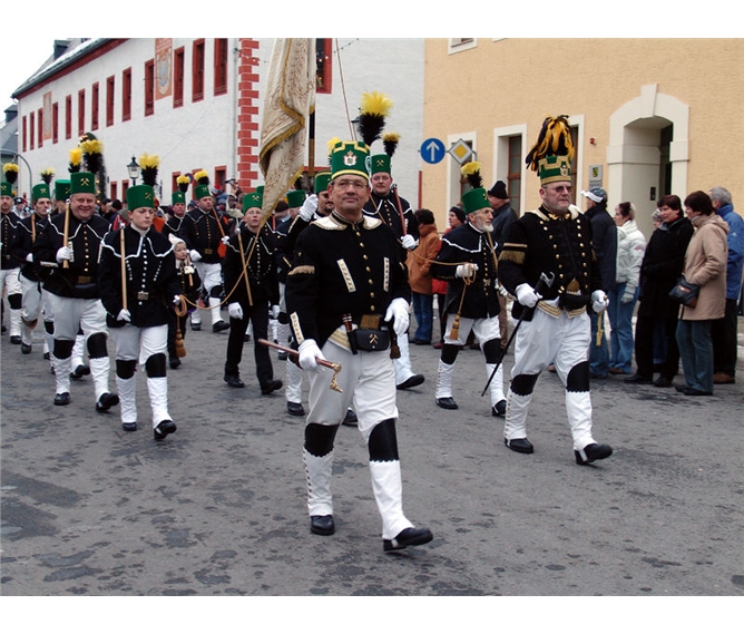 Pohádkový advent v Krušných horách a Sasku - Německo - Seiffen - Bergparade