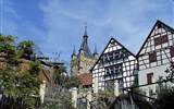 Bamberk a hradní stezkou - Německo - Bad Wimpfen - hrázděné domy a věž císařské falce