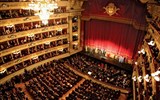 Milano, Turín, gastronomické pochoutky kraje Piemont 2022 - Itálie - Milán - La Scala, otevřeno roku 1776