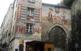 Perly Horních Rakous - Rakousko - Steyr - Lamberg, dolní brána se zobraením. Fridricha III. a Maximiliána I. jako rytířů