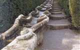 Zahrada Villa Lante - Itálie - vila Lante - Kardinálský stůl, snad místo hodokvasů