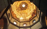 Jarní Florencie, kolébka renesance a galerie Uffizi 2022 - Itálie - Florencie - Brunelleschiho kopule s freskami Posledního soudu od Vasariho, domalovaná Zuccarim, 1568-79