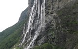 Norsko, zlatá cesta severu letecky 2022 - Norsko - Geiranger - vodopád Sedm sester