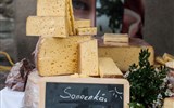Gastronomie Rakouska - Rakousko - Kaprun - sýrový festival s bohatou nabídkou