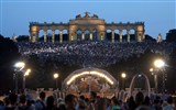 Rakouské slavnosti během roku - přehled - Rakousko - Vídeň - noční koncert Vídeňské filharmonie 2012