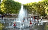Montpellier - Francie - Languedoc - Montpellier, postmodernistický obytný komplex Antigone