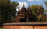 Památky UNESCO Ukrajiny a východního Slovenska - Ukrajina - Lvov - kostel sv.Mikuláše z Kryvky, 1763