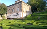 Nejkrásnější zahrady krajů Lazio a Umbrie, Den květin ve Viterbu 2022 - Itálie - Lazio - Vila Lante, Palazzino Montalto, vybudované Alessandrem Montalto,1587-90