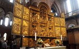 Dánsko, Kodaň, ráj ostrovů a gurmánů 2022 - Dánsko - Domkirke, oltář s výjevy ze života Krista, pozlacený dub