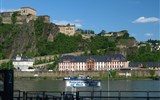 Hrady, katedrály a města Mosely a Porýní s lodí 2023 - Německo - Koblenz - Ehrenbreitstein, pruské opevnění nad ústím Mosely, 1817-28, C.Schnitzler