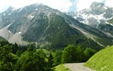 Montafon, rozkvetlá alpská zahrada 2023 - Rakousko - horské silničky v pohoří Silvretta nabízejí fantastické výhledy