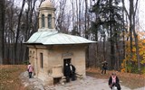 Kalwaria Zebrzydowska - Polsko - Kalwaria Zebrzydowska, kaple hrobu Ježíše, kalvárie z let 1605-32, 40 kaplí, památka UNESCO