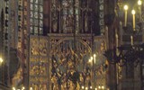 Mariánský chrám - Polsko - Krakov - kostel P.Marie, oltář Veita Stosse, největší gotický oltář Evropy, za okupace ukraden Němc a nalezen v Norimberku.