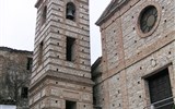 Kalábrie a Apulie, toulky jižní Itálií s koupáním 2023 - Itálie - Cerchiara di Calabria - kostel San Pietro, 15.stol.