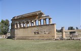 Metaponto - Itálie - Metaponto - chrámy vznikaly mezi 6.stoletím př.n.l a 470 př.n.l